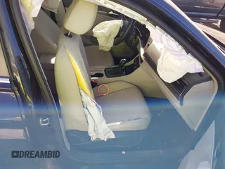 2020 Volkswagen Jetta SEL z VIN 3VWE57BU2LM093697, wystawiony jako IAAI lot #40437984 z przebiegiem 76 803 mil mil oraz . Historia ofert i sprzedaży dostępna na DreamBid. Obrazek 5.