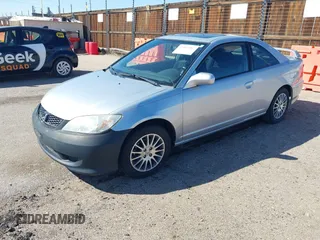 2005 Honda Civic EX with VIN 1HGEM21975L018098, listed as a IAAI auction lot 41992007 with 194,172 mi miles. Bid and sale history available at carsss.com. Image 2.