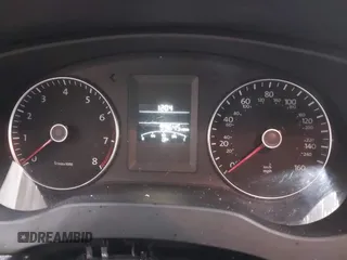 2014 Volkswagen Jetta SEL с VIN 3VWL17AJ6EM372759, выставлен на аукционе IAAI как лот 42305046 с пробегом 99 645 миль миль и . История ставок и продаж доступна на DreamBid. Изображение 7.