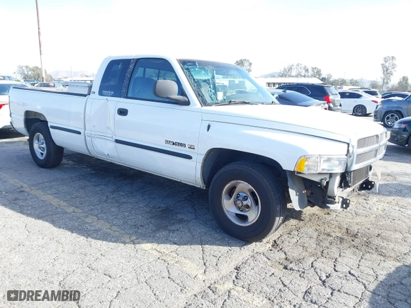 1999 Dodge Ram 1500 with VIN 1B7HC13Y4XJ627063, listed as a IAAI auction lot 41697073 with 206,776 mi miles. Bid and sale history available at carsss.com. Image 1.