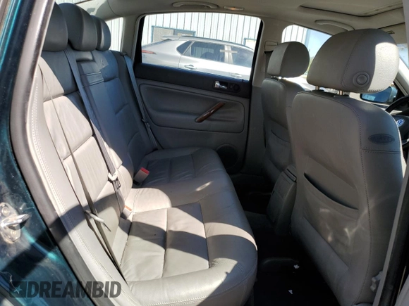 2002 Volkswagen Passat GLX z VIN WVWTH63B72P066013, wystawiony jako Copart lot #53750585 z przebiegiem 114 175 mil mil oraz Szkoda całkowita • Salvage title. Historia ofert i sprzedaży dostępna na DreamBid. Obrazek 10.