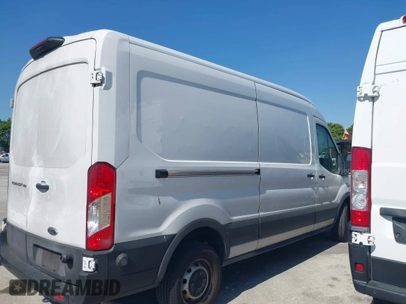 2022 Ford Transit z VIN 1FTYE1C84NKA19903, wystawiony jako IAAI lot #41757403 z przebiegiem 132 991 mil mil oraz . Historia ofert i sprzedaży dostępna na DreamBid. Obrazek 13.
