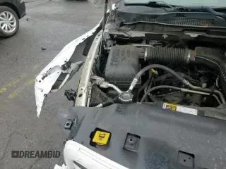 2017 Ram 1500 Tradesman z VIN 1C6RR7KG8HS508238, wystawiony jako Copart lot #71950015 z przebiegiem 107 465 mil mil oraz Szkoda całkowita • Salvage title. Historia ofert i sprzedaży dostępna na DreamBid. Obrazek 13.