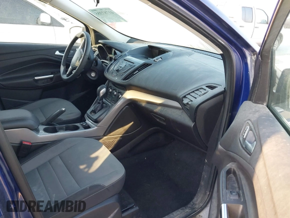 2016 Ford Escape SE with VIN 1FMCU9GX1GUC08007, listed as a IAAI auction lot 41787355 with 154,999 mi miles. Bid and sale history available at carsss.com. Image 5.