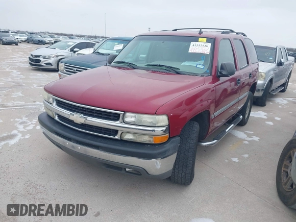 2006 Chevrolet Tahoe LT with VIN 1GNEC13TX6R105875, listed as a IAAI auction lot 41512520 with 261,399 mi miles. Bid and sale history available at carsss.com. Image 2.