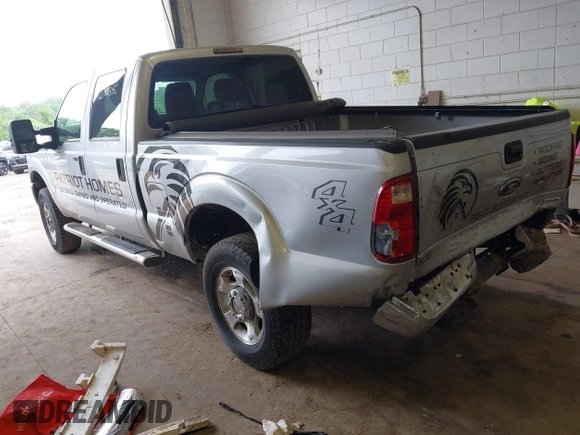 2013 Ford F-250 XL with VIN 1FT7W2B65DEA54347, listed as a IAAI auction lot 42509845 with 106,823 mi miles and . Bid and sale history available at DreamBid. Image 3.