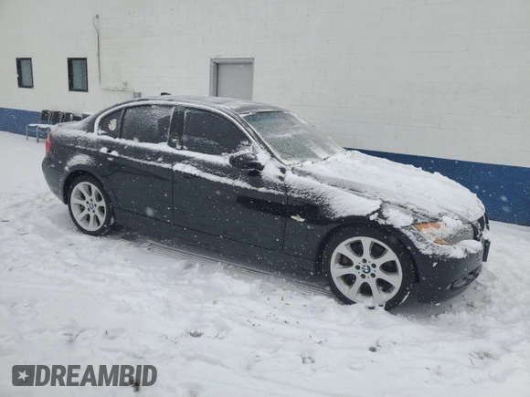 2006 BMW 3 Series 330xi with VIN WBAVD33566KV68069, listed as a Copart auction lot 45422105 with 0 mi miles and Clean Title. Bid and sale history available at carsss.com. Image 4.