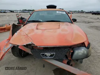2004 Ford Mustang Standard с VIN 1FAFP406X4F150045, выставлен на аукционе Copart как лот 55418045 с пробегом 152 285 миль миль и Списание • Salvage title. История ставок и продаж доступна на DreamBid. Изображение 5.