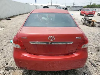 2008 Toyota Yaris с VIN JTDBT923281244315, выставлен на аукционе Copart как лот 60752635 с пробегом 256 384 миль миль и Чистый • Clean title. История ставок и продаж доступна на DreamBid. Изображение 6.
