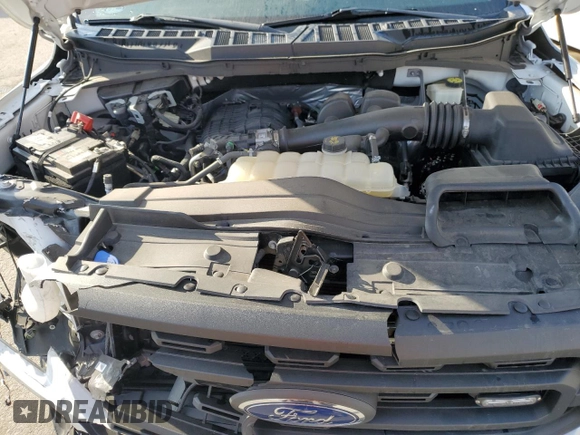 2022 Ford F-150 XL with VIN 1FTMF1EB2NKD02840, listed as a Copart auction lot 43288735 with 35,824 mi miles and Clean title. Bid and sale history available at DreamBid. Image 11.