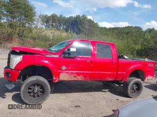 2016 Ford F-250 Lariat z VIN 1FT7W2BT7GEA63075, wystawiony jako IAAI lot #41837115 z przebiegiem 140 110 mil mil oraz . Historia ofert i sprzedaży dostępna na DreamBid. Obrazek 14.