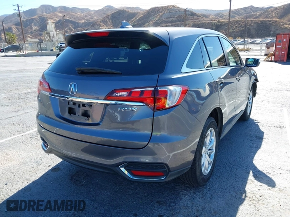 2017 Acura RDX with VIN 5J8TB3H35HL014687, listed as a IAAI auction lot 41353899 with 57,485 mi miles. Bid and sale history available at carsss.com. Image 4.