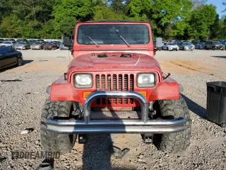 1989 Jeep Wrangler z VIN 2J4FY29T5KJ121524, wystawiony jako Copart lot #51924145 z przebiegiem Nie podano mil oraz Czysty tytuł • Clean title. Historia ofert i sprzedaży dostępna na DreamBid. Obrazek 5.