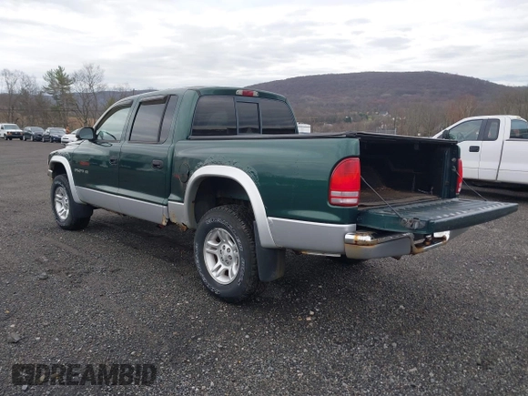 2001 Dodge Dakota Sport with VIN 1B7HG2AN91S279538, listed as a IAAI auction lot 41925891 with 113,368 mi miles and . Bid and sale history available at DreamBid. Image 3.