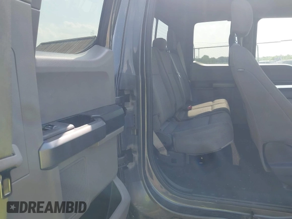 2018 Ford F-150 XL with VIN 1FTFX1E58JFD92806, listed as a IAAI auction lot 42424589 with 144,476 mi miles and . Bid and sale history available at DreamBid. Image 8.