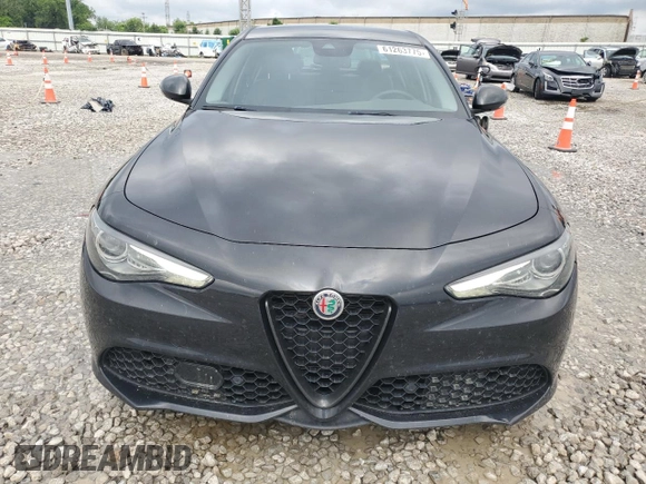 2019 Alfa Romeo Giulia Ti with VIN ZARFANBN0K7608498, listed as a Copart auction lot 61263775 with 58,786 mi miles and Salvage title. Bid and sale history available at DreamBid. Image 5.