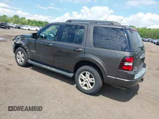 2007 Ford Explorer XLT с VIN 1FMEU73EX7UB12894, выставлен на аукционе IAAI как лот 42219867 с пробегом 99 502 миль миль и . История ставок и продаж доступна на DreamBid. Изображение 3.