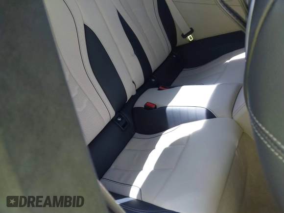 2019 BMW 8 Series M850i xDrive with VIN WBABC4C54KBU96620, listed as a IAAI auction lot 42035001 with 38,512 mi miles and . Bid and sale history available at DreamBid. Image 8.
