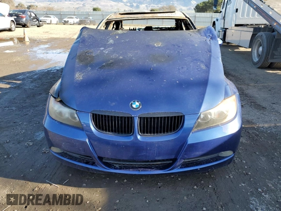 2007 BMW 3 Series 328i with VIN WBAVC53517FZ76438, listed as a Copart auction lot 87438784 with Not Provided miles and Non Repairable. Bid and sale history available at carsss.com. Image 5.