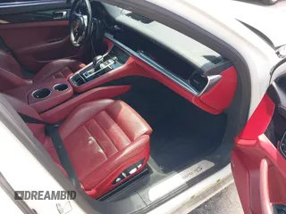 2018 Porsche Panamera 4S с VIN WP0AB2A76JL131763, выставлен на аукционе IAAI как лот 42038086 с пробегом 68 121 миль миль и . История ставок и продаж доступна на DreamBid. Изображение 5.