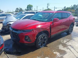 2022 Chevrolet Blazer RS z VIN 3GNKBERS7NS158265, wystawiony jako IAAI lot #42033744 z przebiegiem 60 893 mil mil oraz . Historia ofert i sprzedaży dostępna na DreamBid. Obrazek 18.