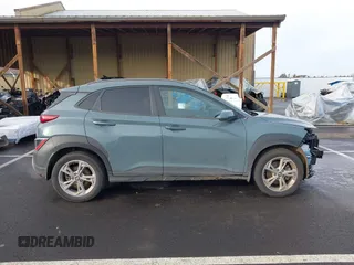 2022 Hyundai Kona SEL with VIN KM8K6CAB1NU828823, listed as a IAAI auction lot 41178743 with 43,755 mi miles and . Bid and sale history available at carsss.com. Image 14.