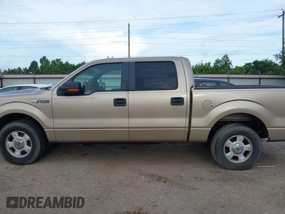 2014 Ford F-150 XL with VIN 1FTFW1CF0EKE89333, listed as a IAAI auction lot 42576436 with 222,029 mi miles and . Bid and sale history available at DreamBid. Image 14.