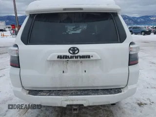 2015 Toyota 4Runner Limited with VIN JTEBU5JR4F5218442, listed as a IAAI auction lot 41250608 with Not provided miles and . Bid and sale history available at DreamBid. Image 17.