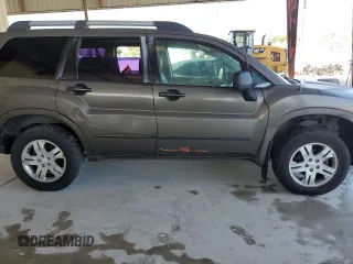 2004 Mitsubishi Endeavor LS with VIN 4A4MM21S04E060864, listed as a Copart auction lot 77817594 with 149,553 mi miles and Salvage Title. Bid and sale history available at carsss.com. Image 13.