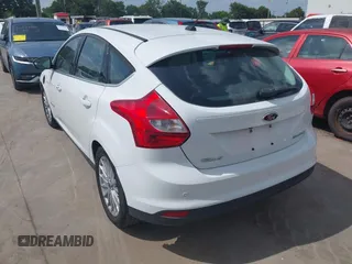 2014 Ford Focus Electric with VIN 1FADP3R49EL355751, listed as a IAAI auction lot 42628237 with 56,551 mi miles and . Bid and sale history available at DreamBid. Image 3.