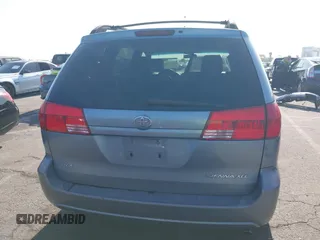 2004 Toyota Sienna XLE z VIN 5TDZA22C84S104455, wystawiony jako IAAI lot #42286498 z przebiegiem 133 624 mil mil oraz . Historia ofert i sprzedaży dostępna na DreamBid. Obrazek 17.