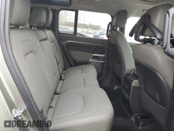 2024 Land Rover Defender S with VIN SALEJ7EX9R2343479, listed as a Copart auction lot 84972984 with 3,124 mi miles and Salvage title. Bid and sale history available at DreamBid. Image 11.