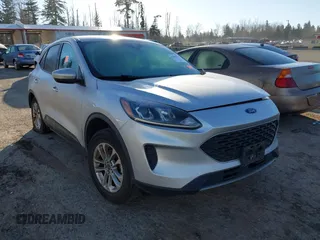 2020 Ford Escape SE с VIN 1FMCU9G6XLUC65131, выставлен на аукционе IAAI как лот 41682815 с пробегом 142 562 миль миль и . История ставок и продаж доступна на DreamBid. Изображение 1.