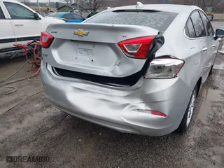 2018 Chevrolet Cruze LT with VIN 1G1BE5SM8J7240227, listed as a IAAI auction lot 41522265 with 103,708 mi miles. Bid and sale history available at carsss.com. Image 17.