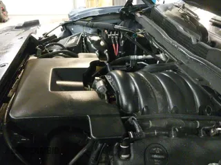 2015 Chevrolet Silverado 1500 LT z VIN 1GCVKREC8FZ359978, wystawiony jako IAAI lot #42256717 z przebiegiem 160 149 mil mil oraz . Historia ofert i sprzedaży dostępna na DreamBid. Obrazek 19.