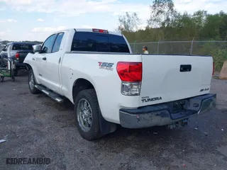 2013 Toyota Tundra 4WD Truck with VIN 5TFUW5F1XDX292721, listed as a IAAI auction lot 40510785 with 185,445 mi miles. Bid and sale history available at carsss.com. Image 3.