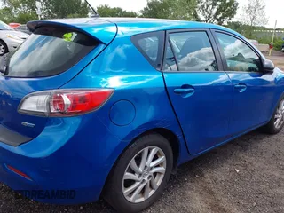 2012 Mazda 3 i Touring z VIN JM1BL1L85C1661934, wystawiony jako IAAI lot #42746228 z przebiegiem 165 386 mil mil oraz . Historia ofert i sprzedaży dostępna na DreamBid. Obrazek 13.