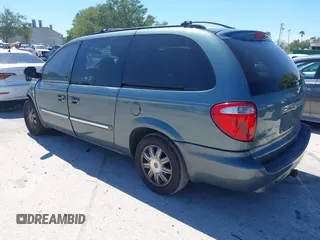 2007 Chrysler Town & Country Touring with VIN 2A4GP54LX7R183977, listed as a IAAI auction lot 42049186 with Not Provided miles and . Bid and sale history available at DreamBid. Image 3.