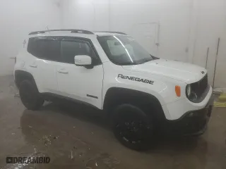 2017 Jeep Renegade Altitude with VIN ZACCJBBB3HPG56235, listed as a Copart auction lot 44231455 with 40,542 mi miles and Clean Title. Bid and sale history available at carsss.com. Image 4.
