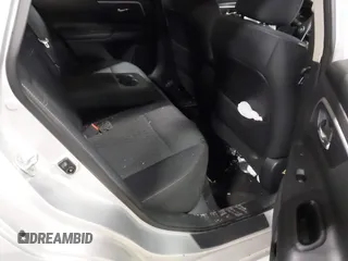 2018 Nissan Altima SR with VIN 1N4AL3AP0JC266584, listed as a IAAI auction lot 41900484 with 136,223 mi miles and . Bid and sale history available at carsss.com. Image 8.