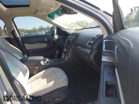 2016 Ford Explorer Platinum with VIN 1FM5K8HT8GGA75927, listed as a IAAI auction lot 42070295 with 135,093 mi miles and . Bid and sale history available at DreamBid. Image 5.