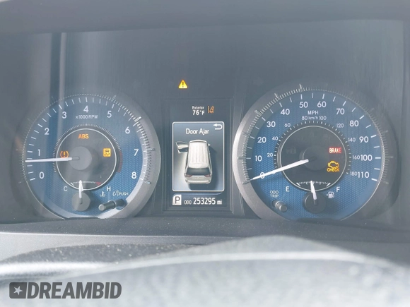 2018 Toyota Sienna LE Auto Access Seat with VIN 5TDKZ3DC6JS909072, listed as a IAAI auction lot 42228691 with 253,295 mi miles and . Bid and sale history available at DreamBid. Image 7.