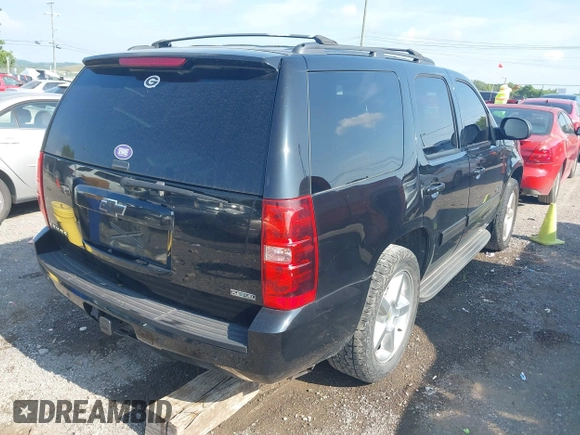 2012 Chevrolet Tahoe LS z VIN 1GNSCAE04CR271133, wystawiony jako IAAI lot #42739581 z przebiegiem 172 439 mil mil oraz . Historia ofert i sprzedaży dostępna na DreamBid. Obrazek 4.