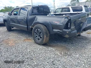 2012 Toyota Tacoma with VIN 3TMMU4FN2CM046155, listed as a IAAI auction lot 42190318 with 224,991 mi miles and . Bid and sale history available at DreamBid. Image 3.