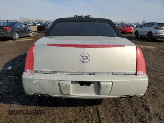 2008 Cadillac DTS 1SD z VIN 1G6KD57Y68U201446, wystawiony jako Copart lot #47369345 z przebiegiem 180 234 mil mil oraz Szkoda całkowita • Salvage title. Historia ofert i sprzedaży dostępna na DreamBid. Obrazek 6.