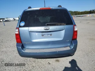 2009 Kia Sedona LX with VIN KNDMB233396275241, listed as a Copart auction lot 77273274 with 219,576 mi miles and Clean Title. Bid and sale history available at carsss.com. Image 6.