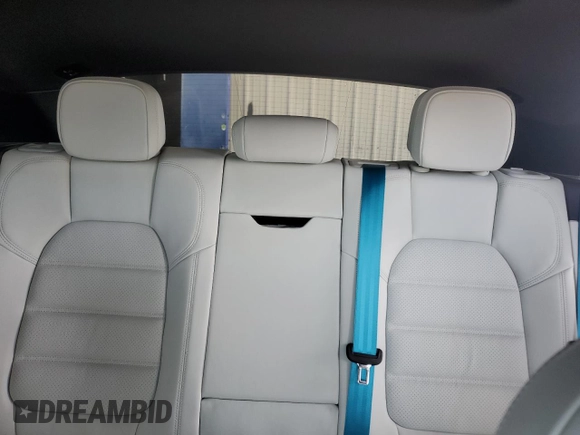 2022 Porsche Macan Turbo with VIN WP1AF2A56NLB31379, listed as a Copart auction lot 56354375 with 28,504 mi miles and Salvage title. Bid and sale history available at DreamBid. Image 10.