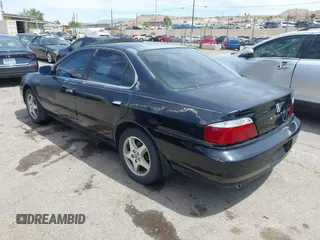 2002 Acura TL with VIN 19UUA56682A050537, listed as a IAAI auction lot 42056450 with 255,074 mi miles. Bid and sale history available at carsss.com. Image 3.