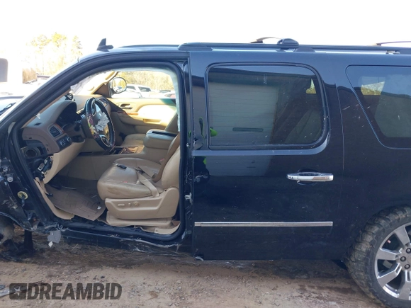 2012 Chevrolet Suburban LTZ with VIN 1GNSKKE75CR141416, listed as a IAAI auction lot 41320494 with 1 mi miles. Bid and sale history available at carsss.com. Image 14.