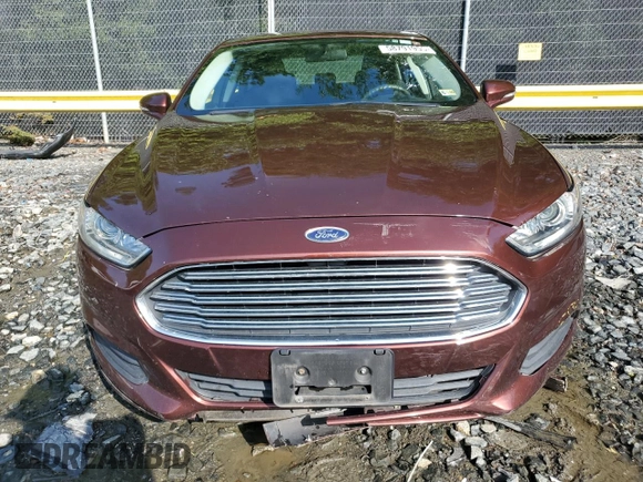 2016 Ford Fusion SE Hybrid z VIN 3FA6P0LU5GR377735, wystawiony jako Copart lot #58791955 z przebiegiem 135 798 mil mil oraz Szkoda całkowita • Salvage title. Historia ofert i sprzedaży dostępna na DreamBid. Obrazek 5.